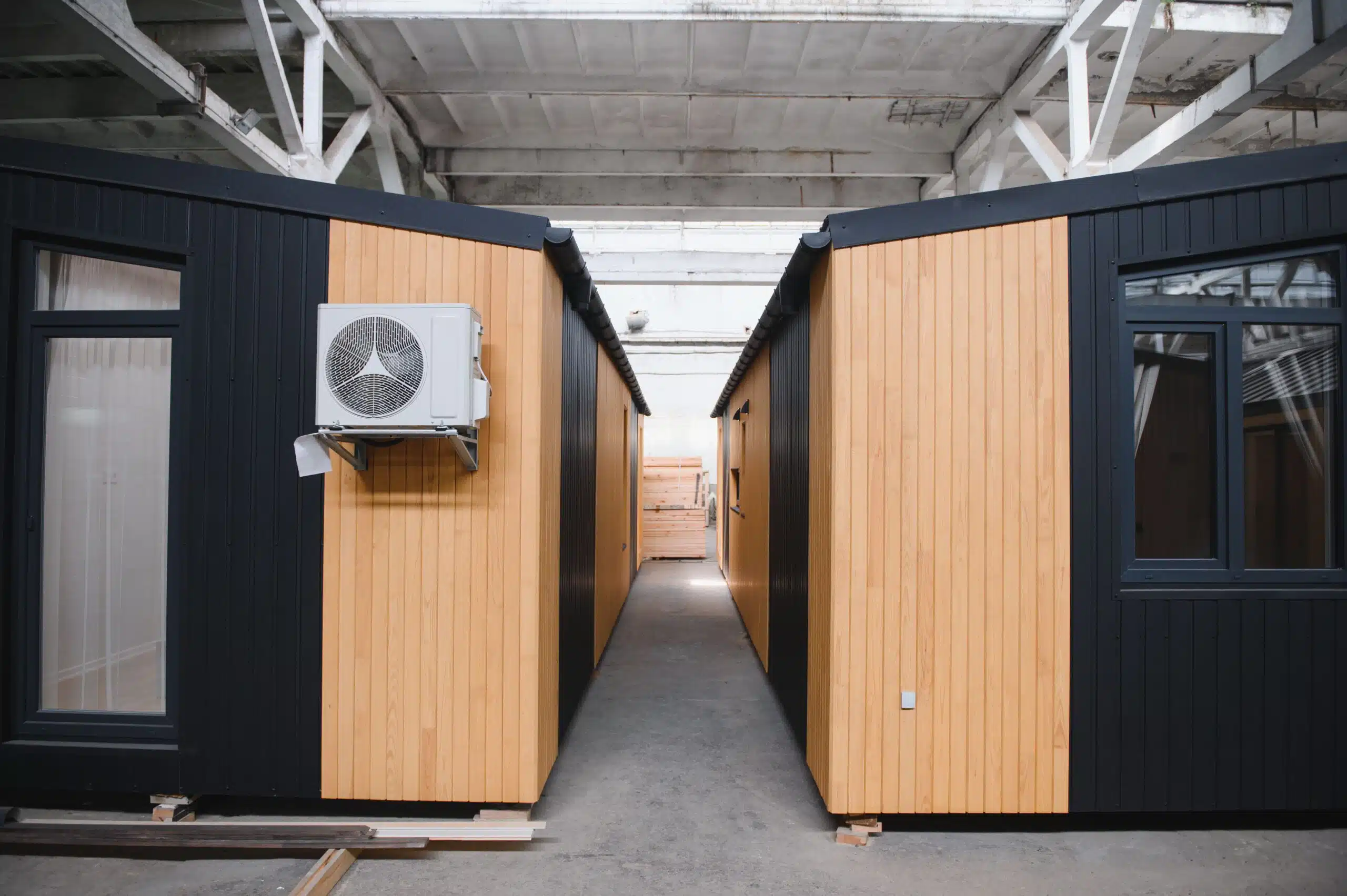 Mastering Self Storage in Ajman: Climate Controlled Units and Business Strategies