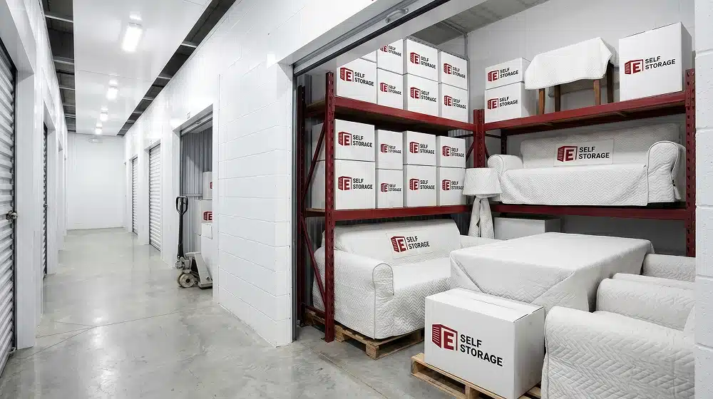 Box Storage vs Traditional Units vs Mobile Pods in Dubai: Failure Modes, Liability, and Best-Fit Guide for UAE Users